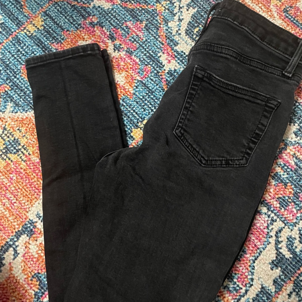 Forever 21 skinny jeans
